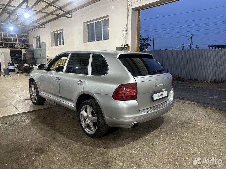 Porsche Cayenne S, 2003