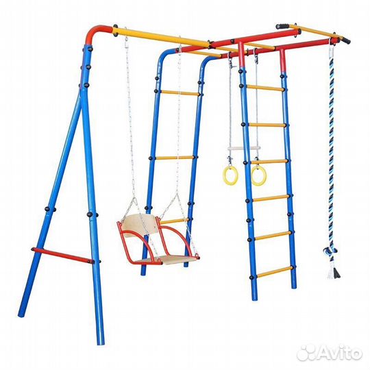 Уличная спортивная площадка