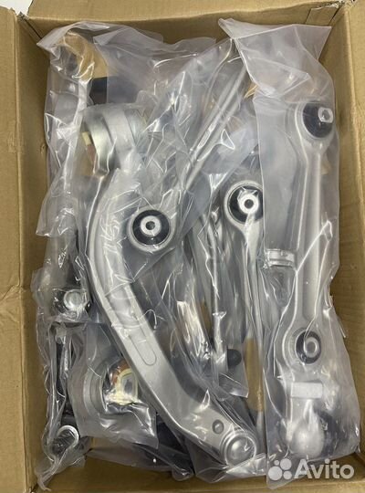 Комплект передней подвески Audi A4 A6 VW Passat B5