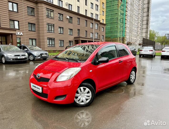 Toyota Yaris 1.0 МТ, 2010, 157 500 км