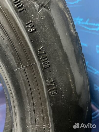 Pirelli Cinturato P7 255/45 R19 99W