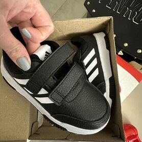 Кроссовки детские adidas 26 размер новые