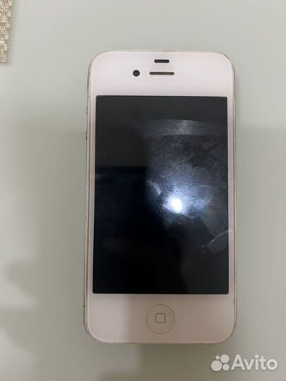 iPhone 4, 8 ГБ