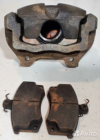 Суппорт ваз-2190,2170 правый в сборе R-14