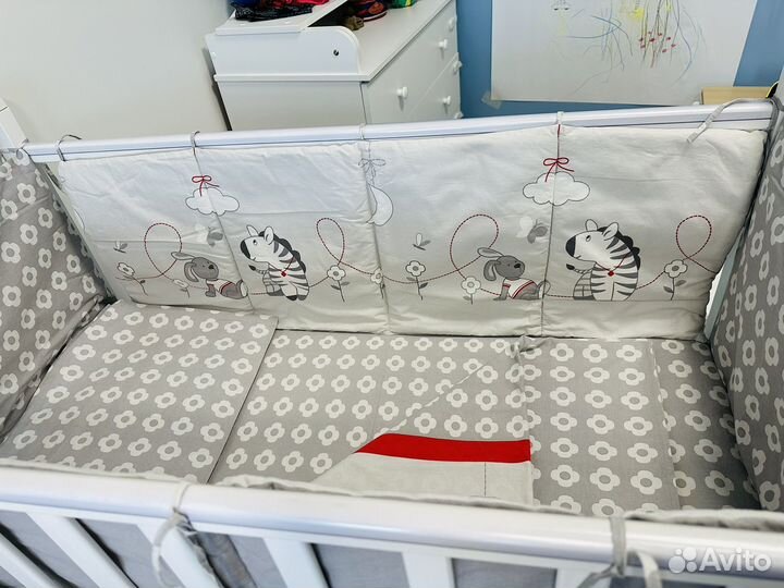 Бортики в детскую кроватку pituso