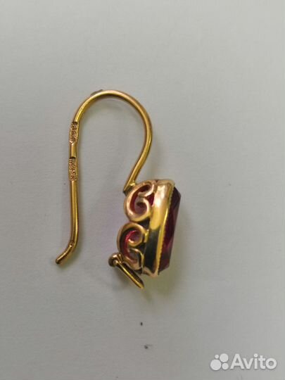 Золотые серьги СССР 583 проба с корундами