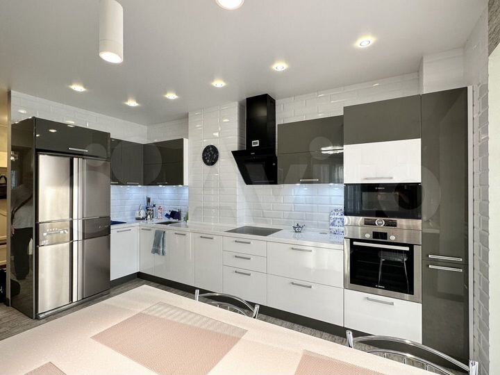 2-к. апартаменты, 79,7 м², 5/9 эт.