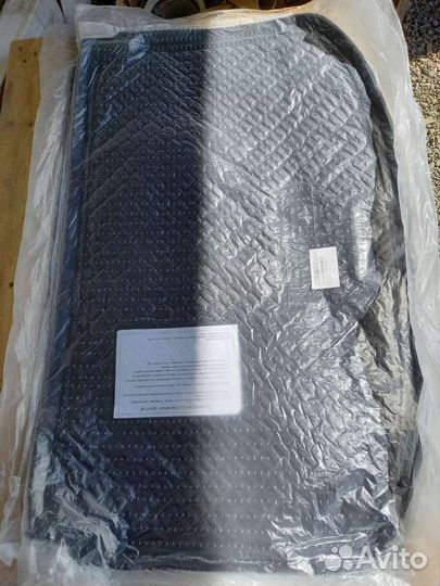 Коврик в багажник chevrolet aveo t300 хэтчбек