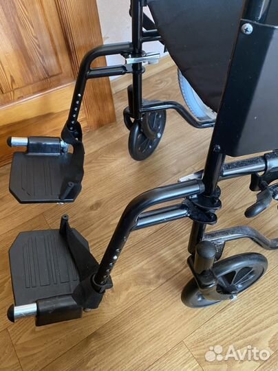 Инвалидная коляска складная бу