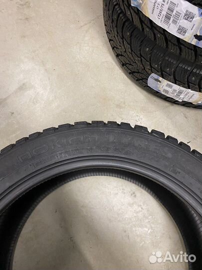 Nokian Tyres Hakkapeliitta 9 SUV 295/40 R21 111T