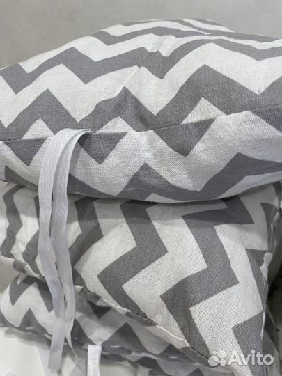 Бортики подушки в детскую кроватку