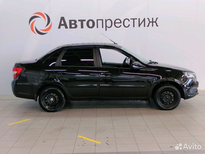 LADA Granta 1.6 МТ, 2021, 33 700 км