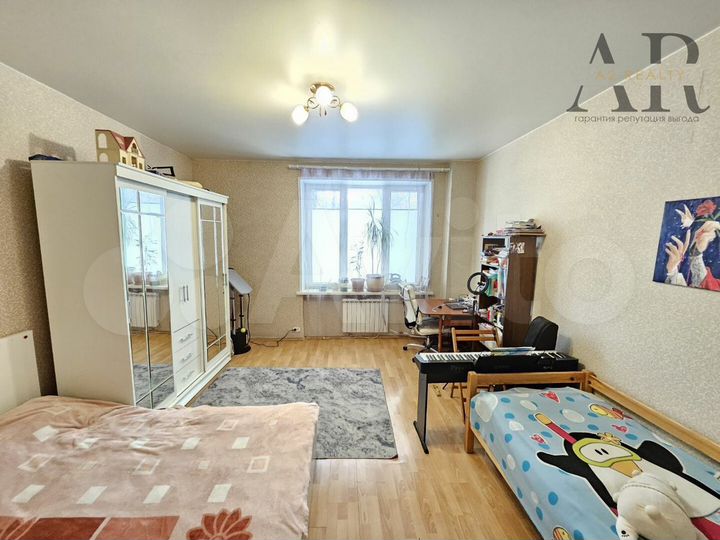 3-к. квартира, 78 м², 1/5 эт.