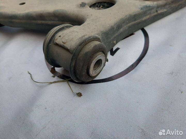 Рычаг передний Mazda Axela