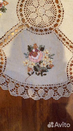 Салфетка плетёная кружевная с вышевкой СССР