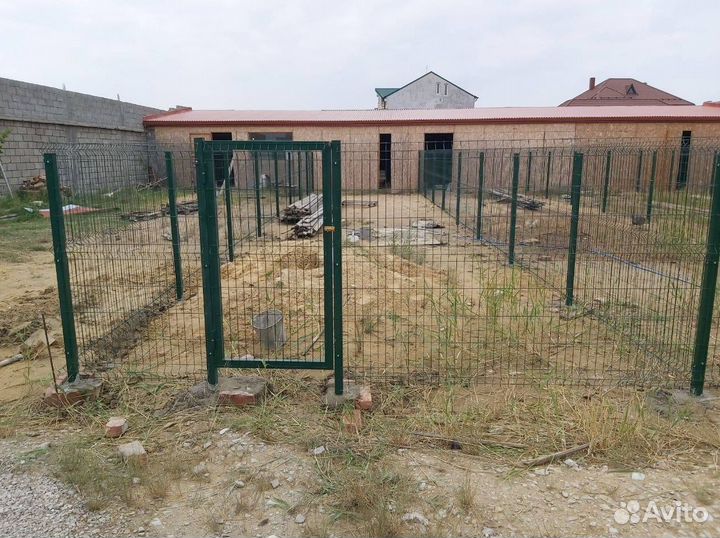 3д забор из сетки гиттер