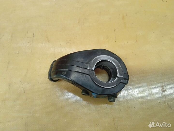 Yamaha R1 2002-2003. Улитка. Корпус ручки газа