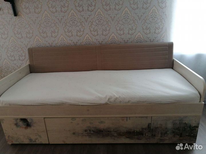 Детская кровать