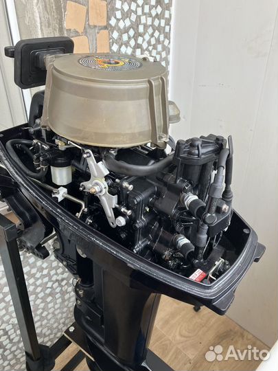 Лодочный мотор Nissan Marine 18E2