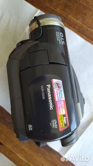 Видеокамера Panasonik VDR-D230