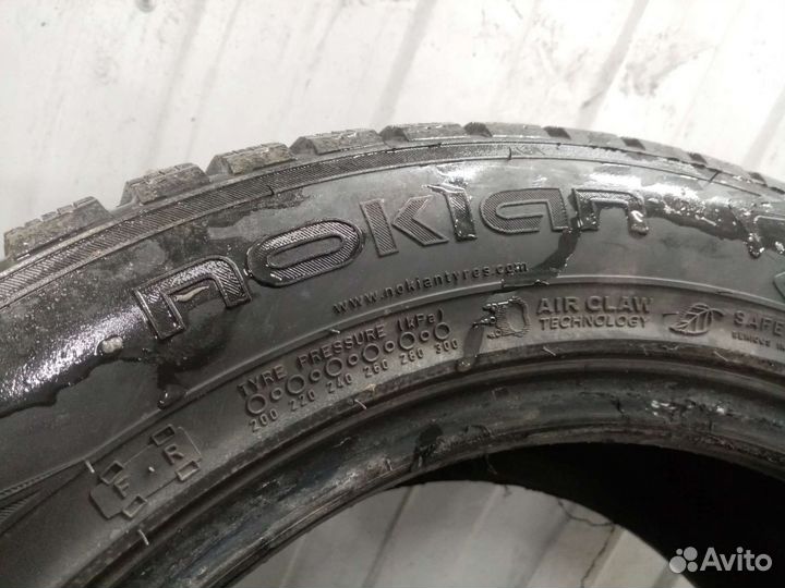 Nokian Tyres Hakkapeliitta 7 215/55 R16 26L