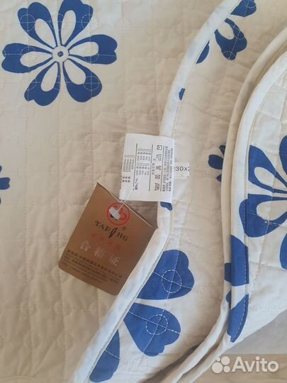 Покрывало новое белое размер 230 на 240 см