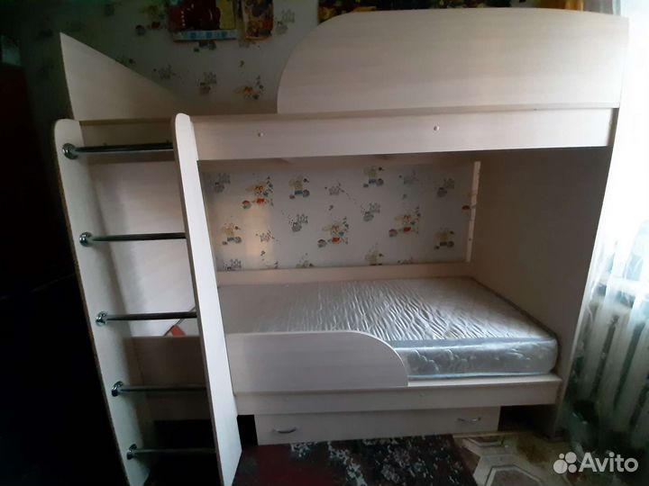 Двухъярусная кровать для детей бу