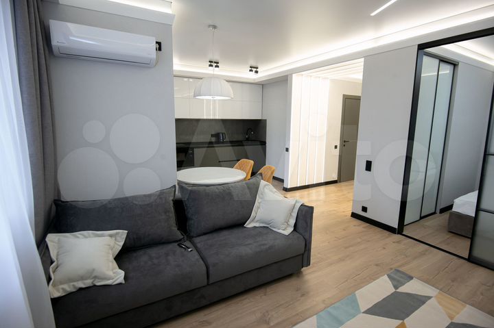 2-к. квартира, 42 м², 10/13 эт.