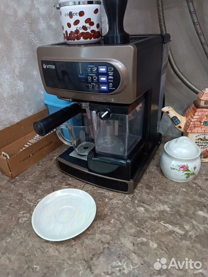 Кофемашина рожковая vitek-1517