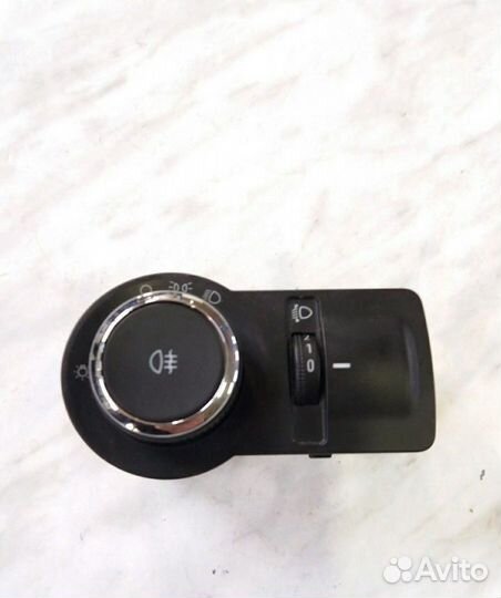 Блок управления светом Chevrolet Aveo T300
