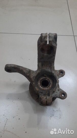 Кулак поворотный левый Mazda 2