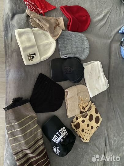 Женские шапки, кепки, шарфы