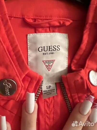 Куртка женская Guess