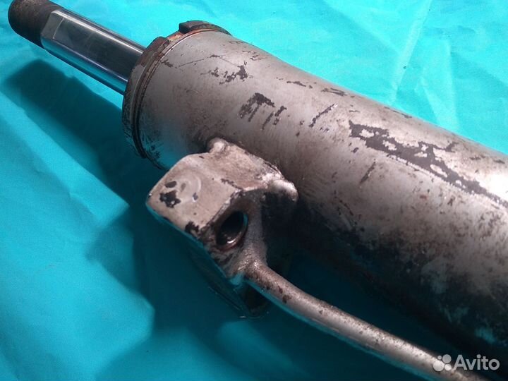 Цилиндр гидравлический