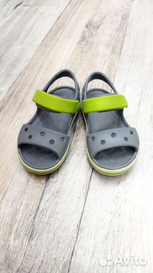 Детские сандалии crocs c7