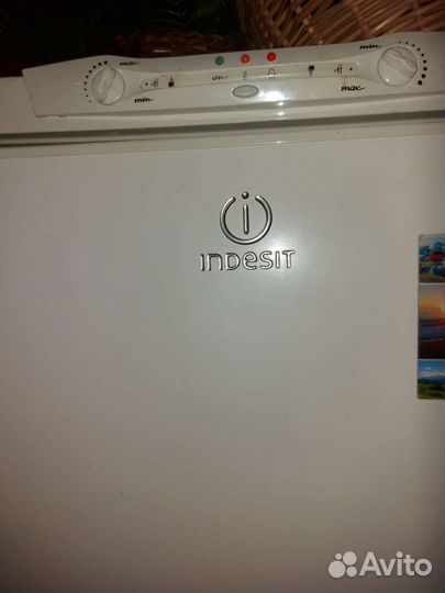 Холодильник бу Indesit