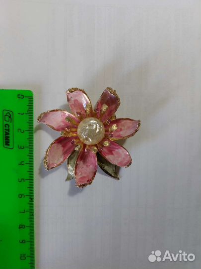 Брошь винтаж Coro