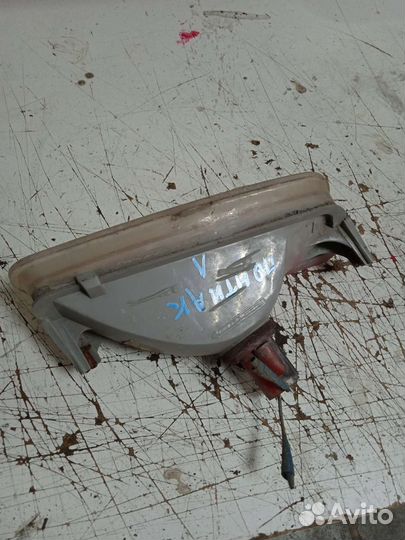 Повторитель поворотов левый Pontiac Grand AM