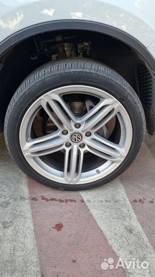 Колеса в сборе 295/35/R 21