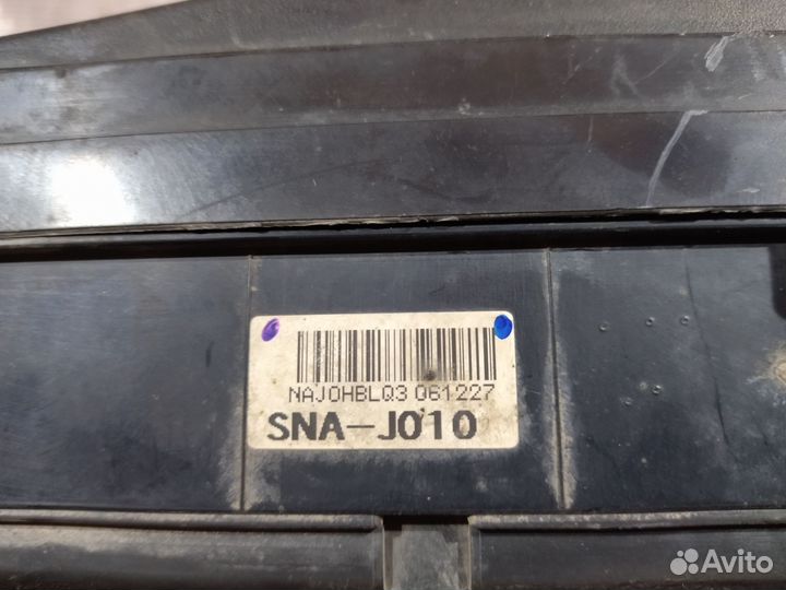 Блок предохранителей Honda Civic 8 4D