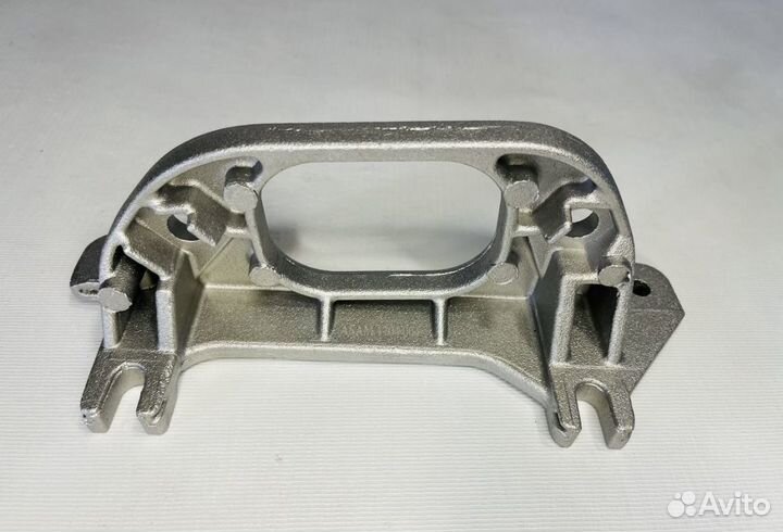 Кронштейн кпп / двигателя Renault Logan 1