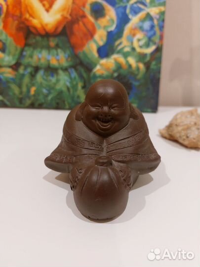 Статуэтка хотей