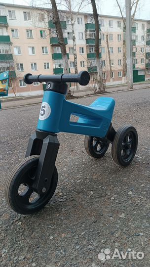 Беговел для малышей