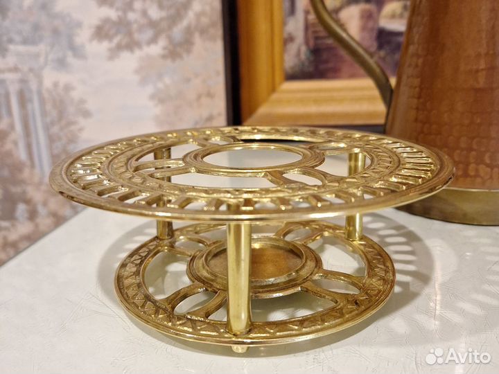 Италия Подставка под горячее Латунь