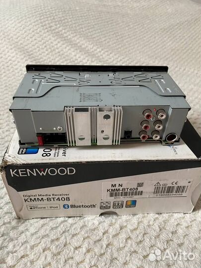 Процессорная автомагнитола Kenwood KMM-BT408