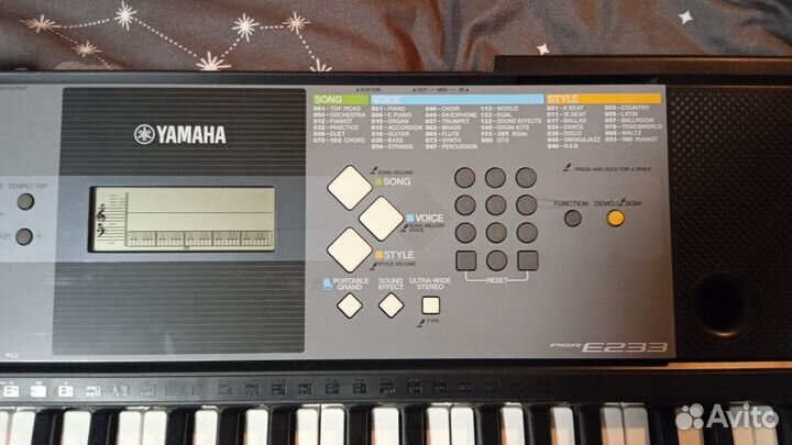 Синтезатор yamaha psr e233