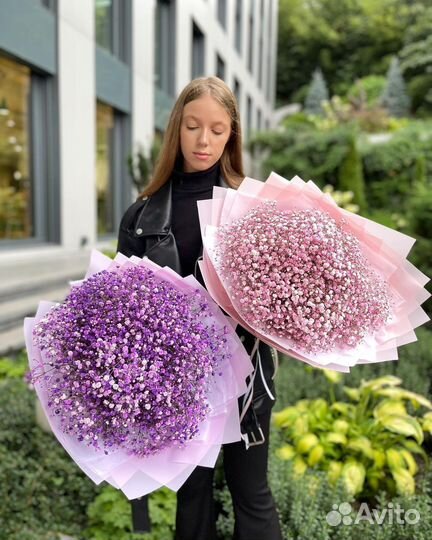 Радужная Гипсофила в Букете