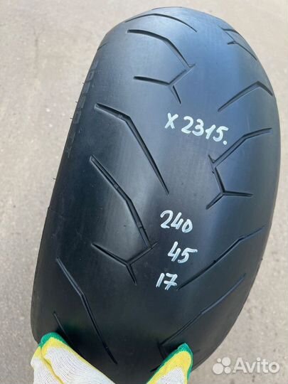 240/45 R17 pirelli diablo rosso 2 2315x