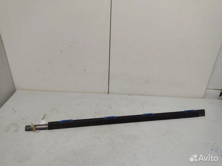 Уплотнитель (бархотка ) задний правый Rover 400