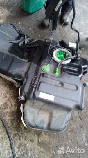 Бензобак для ауди а6 с6